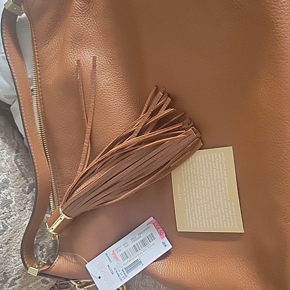 Michael Kors Purse - Picture 4 of 6